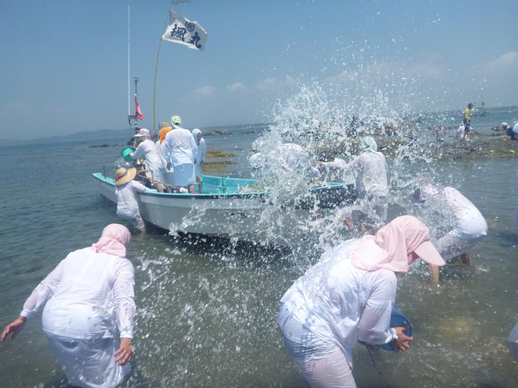 和具の潮かけ祭り