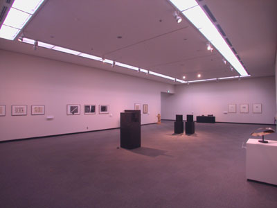 ２００４年度常設第４期展示　第3室　会場風景