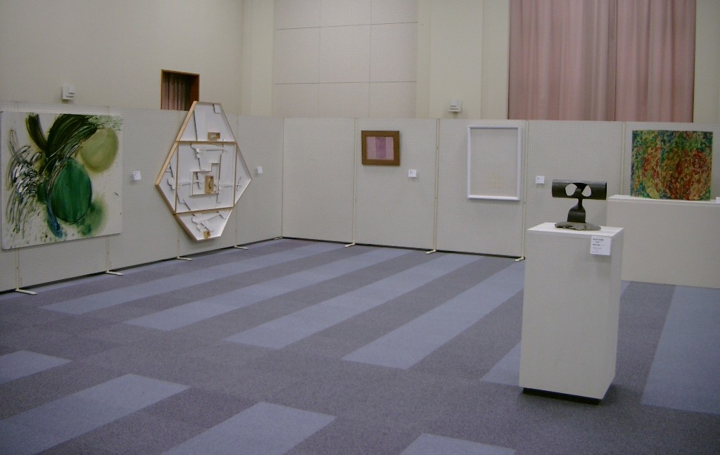 移動美術館　員弁コミュニティプラザの会場より