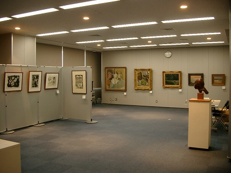 移動美術館　菰野町図書館　会場風景2