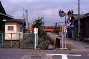 エンマ川と絵馬殿跡