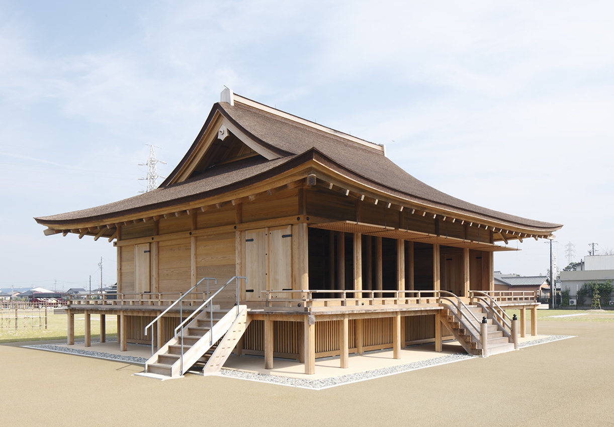 The Seiden (main building) in the Saiku Heian Era Park