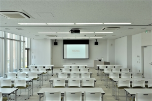 レクチャールーム