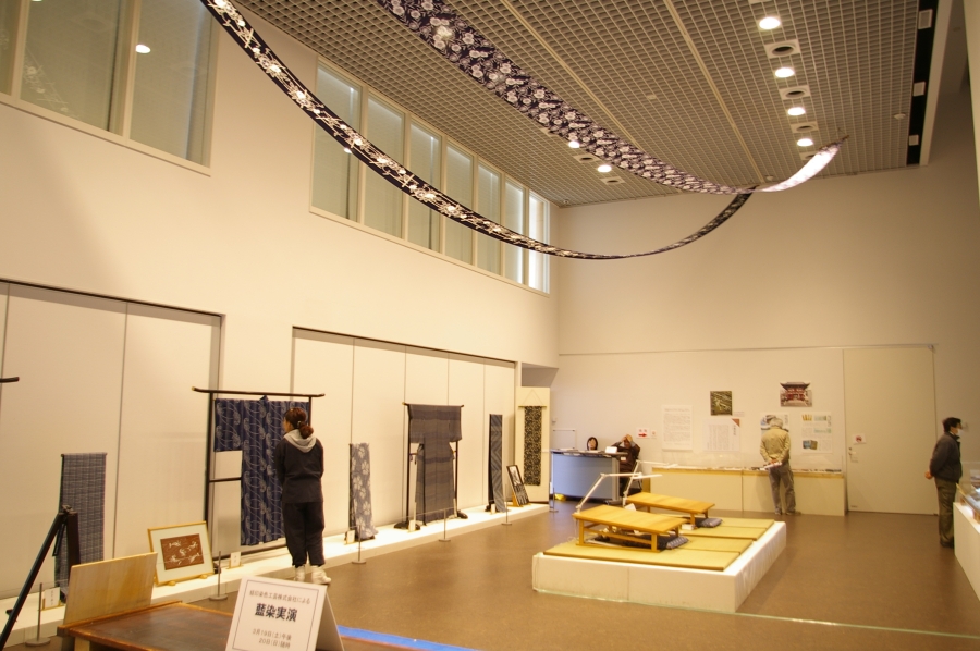 交流展示　伊勢型紙　JAPAN BLUE会場風景