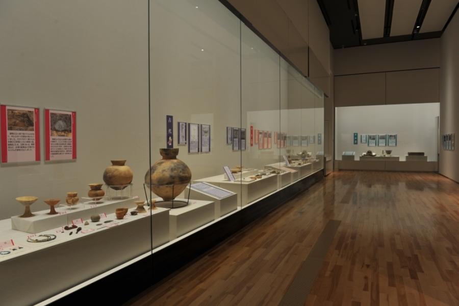 第17回企画展 発掘された日本列島2017会場風景