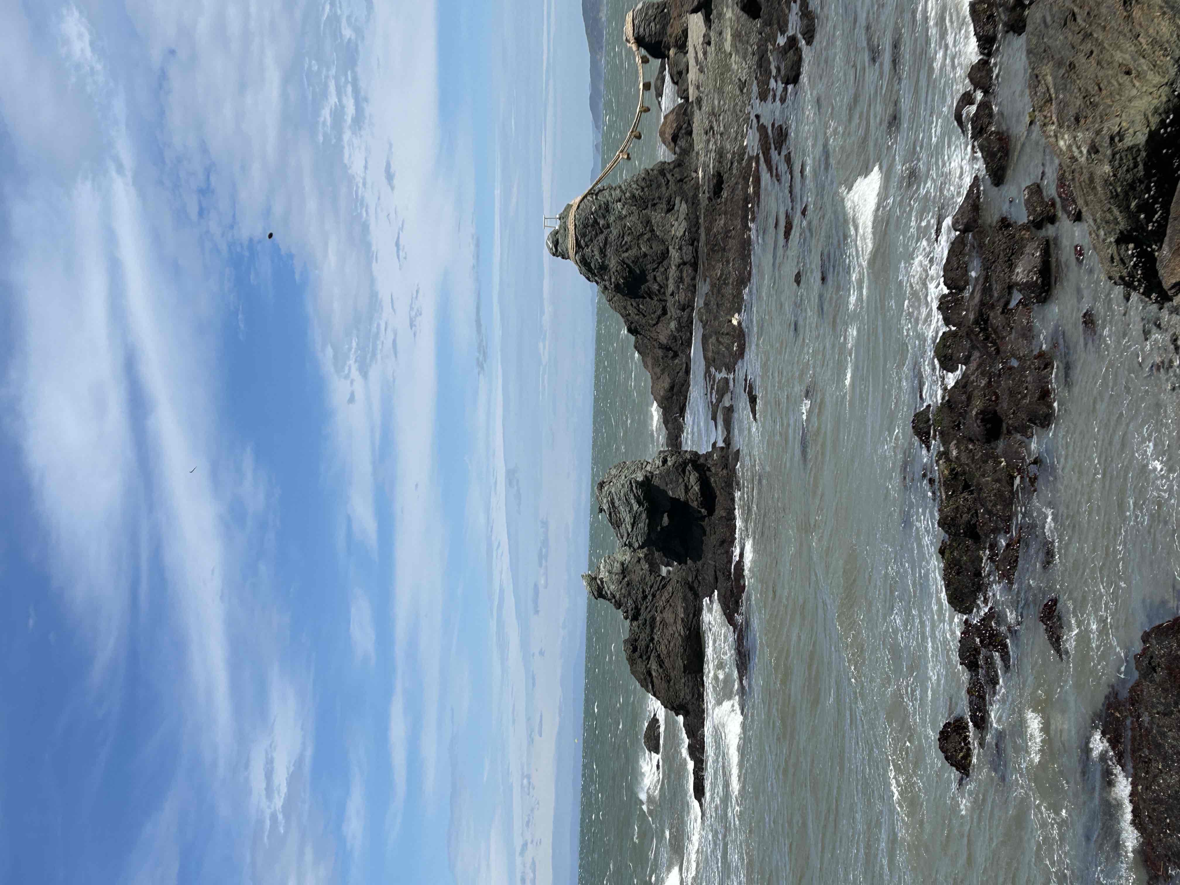 夫婦岩