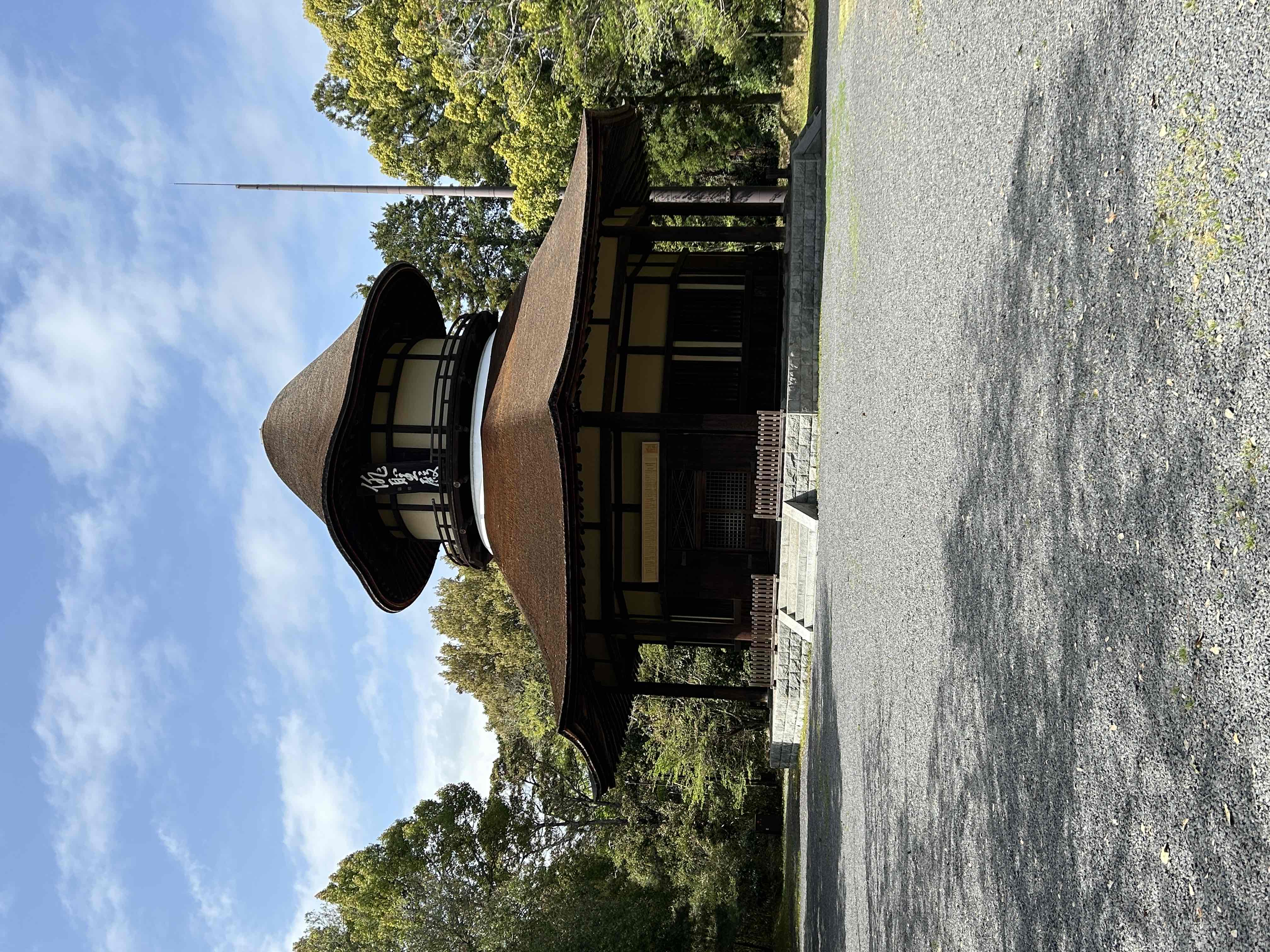 俳聖殿全景