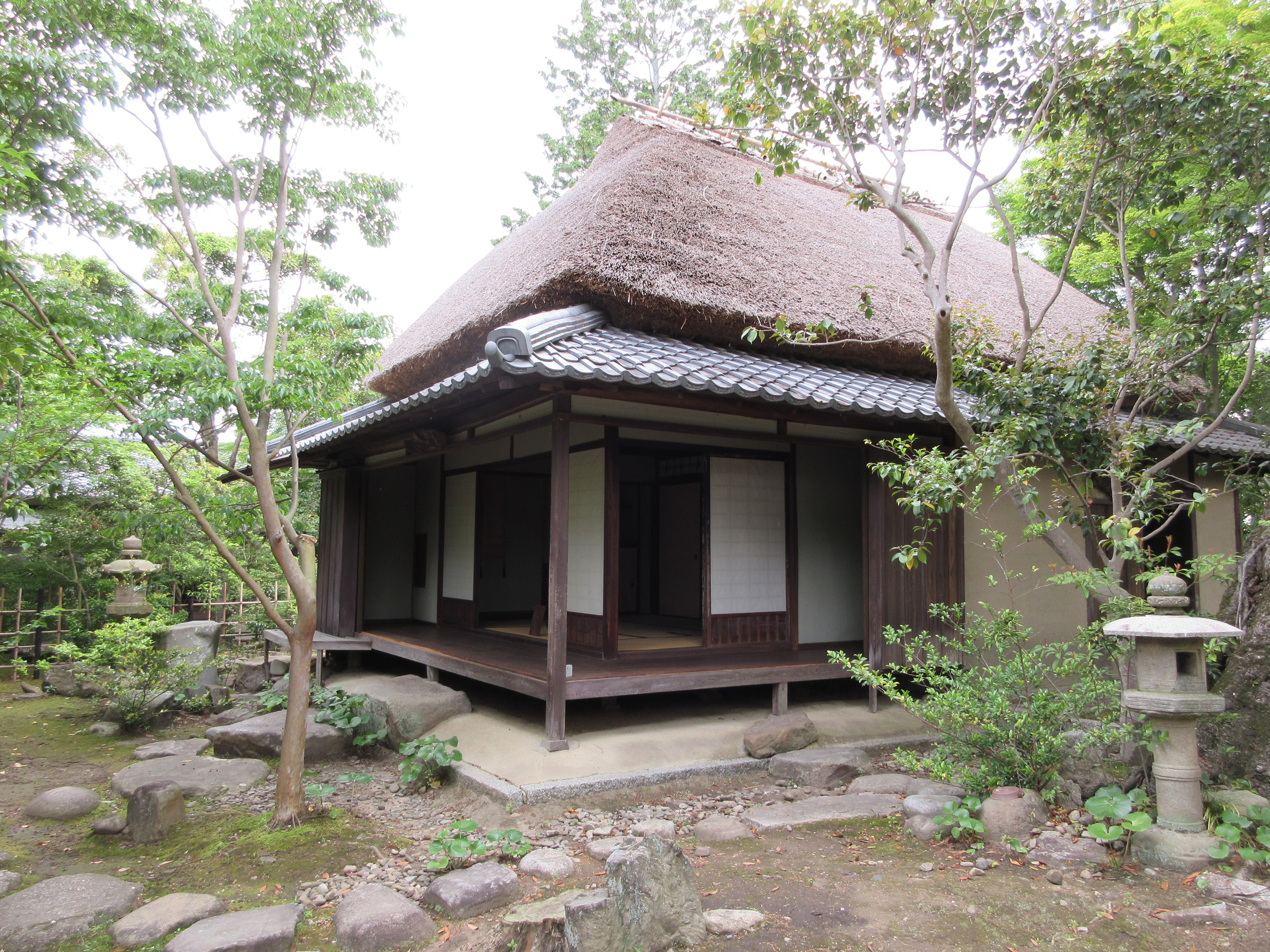 賓日館外観