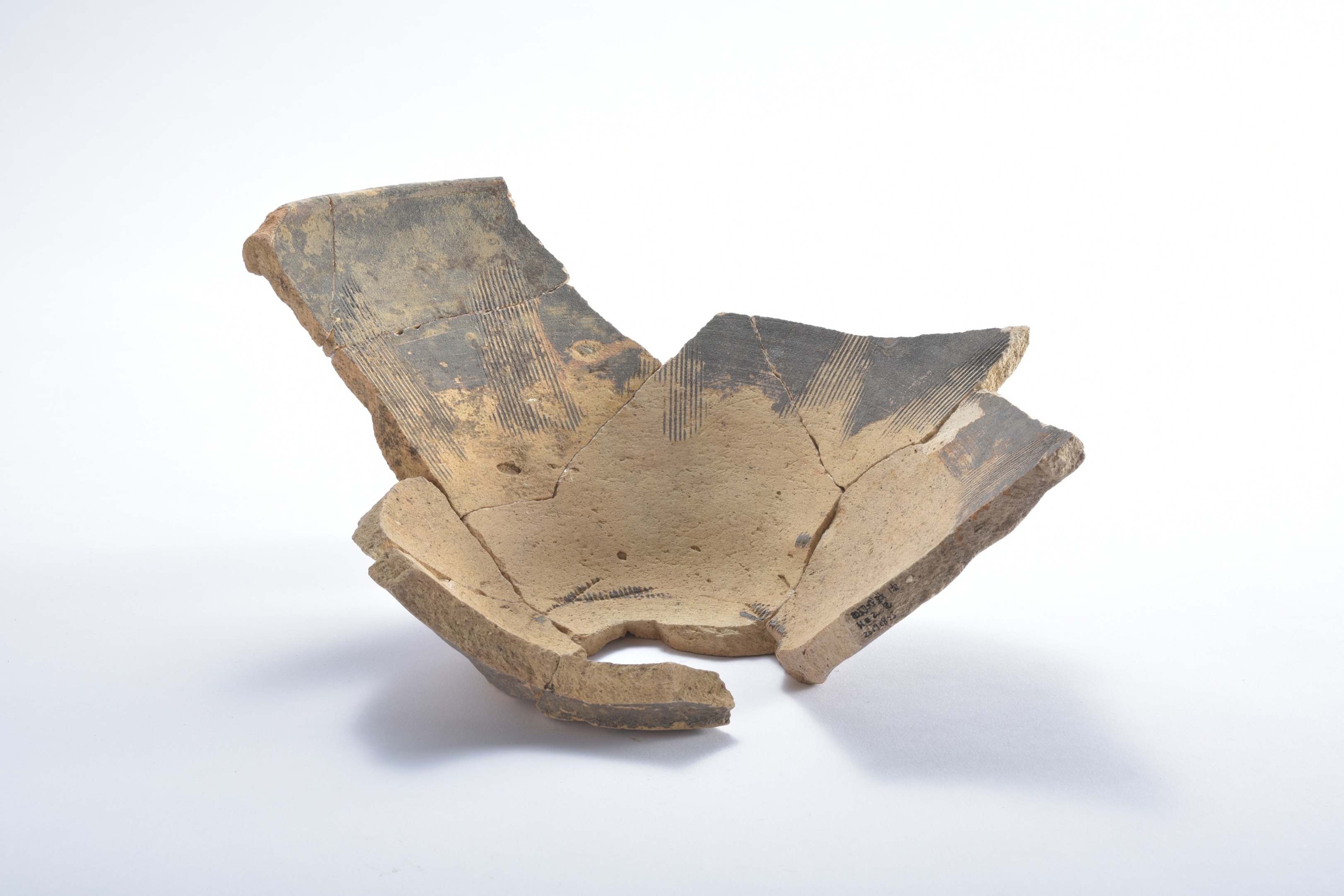 田辺城跡　擂鉢（すりばち）