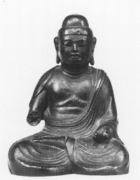 銅造如来坐像（像高17cm）