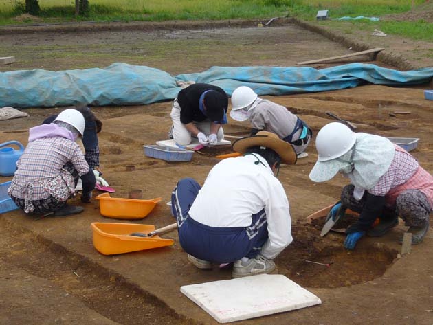 　地元の作業員さんとの交流も生まれます。