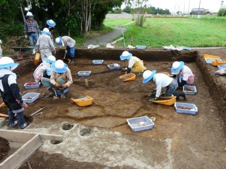 第175次調査　発掘調査の様子